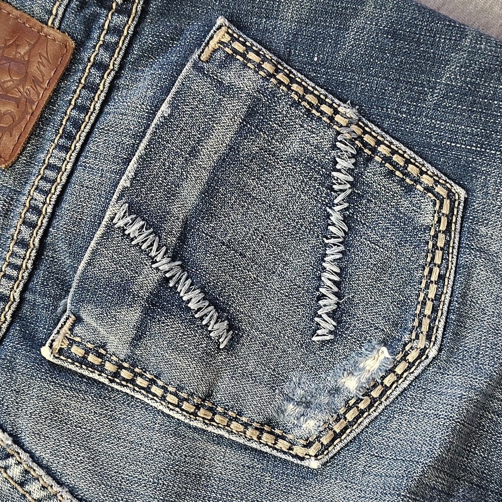 Denim Distressed Women's Shorts BKE BY BUCKLE FRAYED - Picture 11 of 16